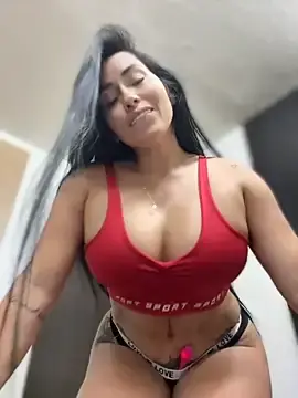 Stripchat Watch Live Sex Cams of areviklusine1