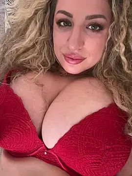 Stripchat Free Live Porn of miamellycious