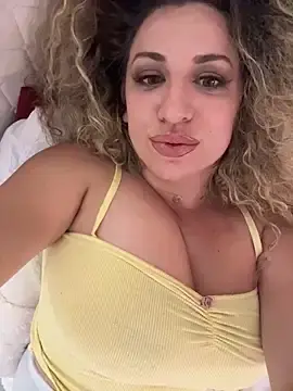 Stripchat Live Porn of miamellycious