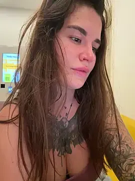 Stripchat Free Live Porn of TattooGirlAlia