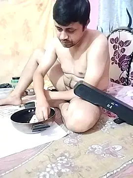 Stripchat Sex Cam of krvinay39