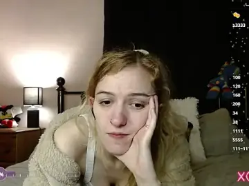 Stripchat Best Webcam of EllieeRose