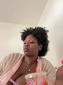 Stripchat Live Sex Cam of mochakaia