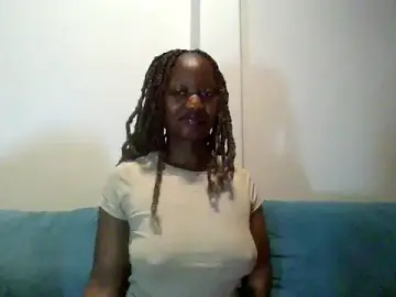 Stripchat Live Sex Cam of Hardnipples8