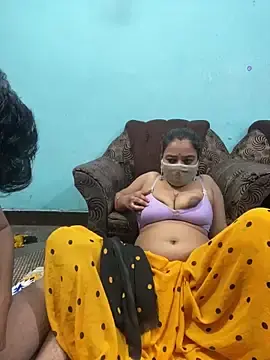 Stripchat Nude Webcam of SEXI-bhabhi-rimi