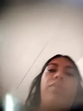 Stripchat Free Live Porn of Kyla_Left