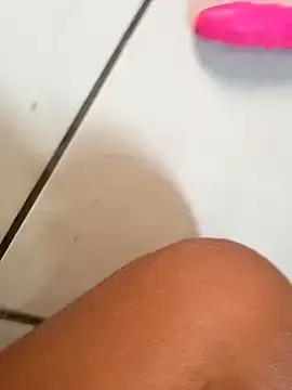 Stripchat Sex Cam of yurifairytail