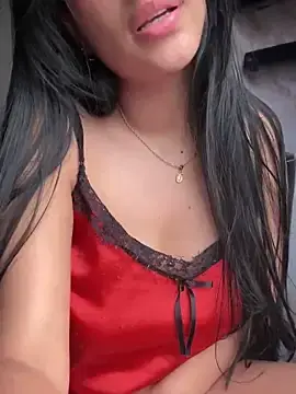 Stripchat Sex Cam of Naughty_arabs