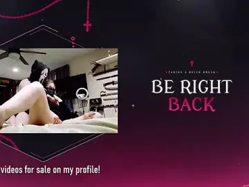 Stripchat Live Sex of VaelaVixen