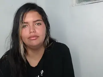 Stripchat Watch Live Sex Cams of sweetkitty_16