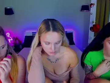 Stripchat Nude Webcam of MagicEyess