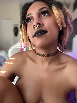 Stripchat Sex Cam of goddessxdreaxo