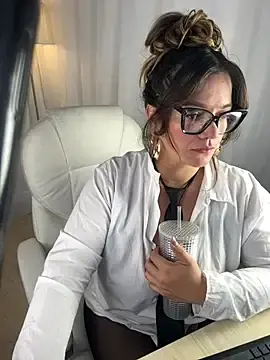 Stripchat Adult Video Chat of best_secret