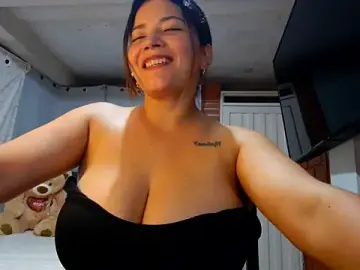 Stripchat Best Webcam of tara_rios