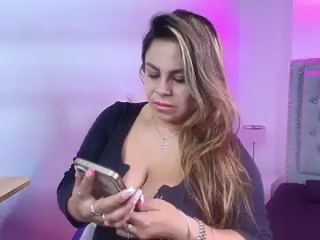 Stripchat Free Porn Cam of Lia_adamsss