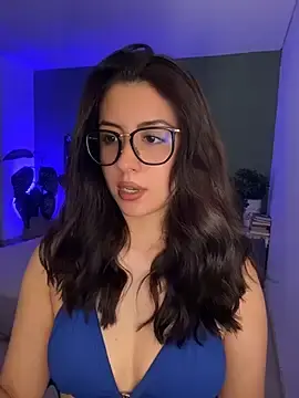 Stripchat Free Live Porn of EmaSaenz
