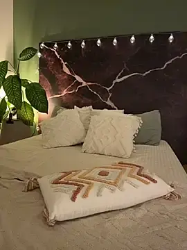 Stripchat Watch Live Sex Cams of EmaSaenz