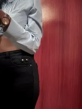 Stripchat Best live sex cam show of _Bella-Office1