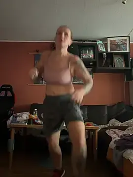 Stripchat Free Porn Cam of wetgerman_2