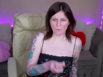 Stripchat Live Sex Cam of TinaMelt