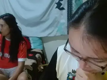 Stripchat Free Porn Cam of clayre_and_jill