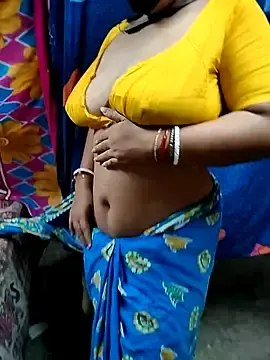 Stripchat Adult Video Chat of moubhabi22
