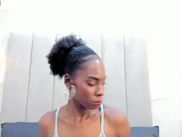 Stripchat Free Porn Cam of AnnyCampbell
