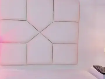 Stripchat Adult Video Chat of Emily_robertss