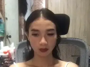 Stripchat Adult Webcams of ShinningEthene