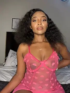 Stripchat Live Porn of ThickBaddieSA