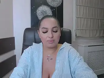 Stripchat Sex Chat of BustyAllyy