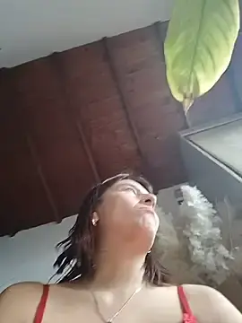 Stripchat Free Porn Cam of isa_kiss