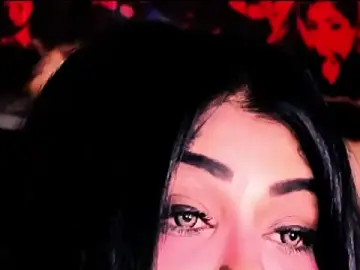 Stripchat Live Sex Cam of indian_dreamgirl
