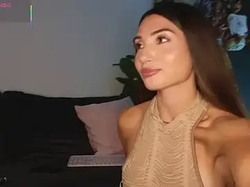 Stripchat Live Porn of SweetReya_Love