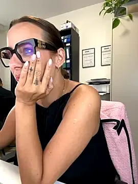 Stripchat Live Porn of Hii_Lolla