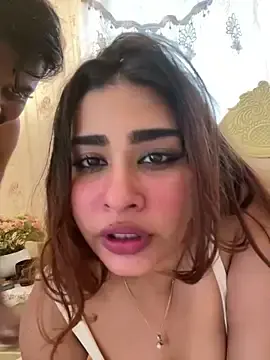 Stripchat Free Live Porn of Redchili8888