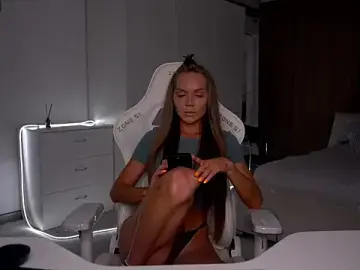 Stripchat Live Sex Cam of eVvushka
