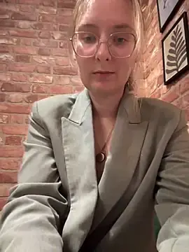 Stripchat Sex Chat of The_Snowwhitee