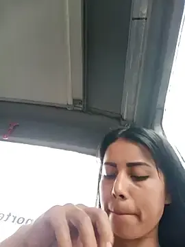 Stripchat Watch Live Sex Cams of _andrea30