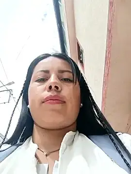 Stripchat Live Sex of _andrea30