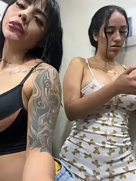 Stripchat Sex Cam of Tamyjenkins1