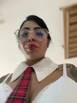 Stripchat Live Sex of Tamyjenkins1