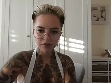 Stripchat Live Sex Cam of Rubyrichhxo