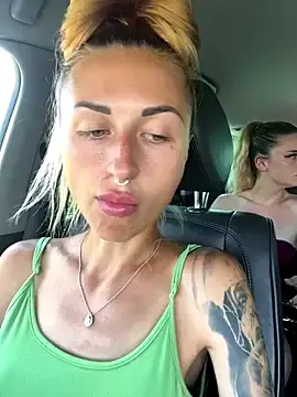 Stripchat Free Live Porn of kylie_blck