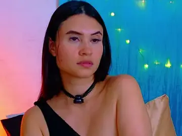 Stripchat Watch Live Sex Cams of Kia_cast