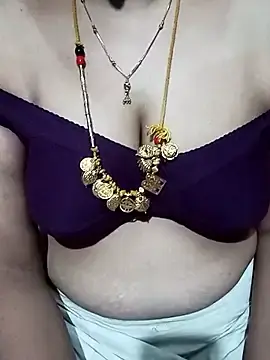 Stripchat Live Sex of tuttifrutti17