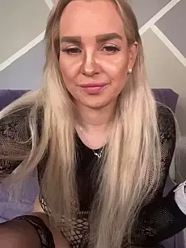 Stripchat Sex Cam of MIA-XXX