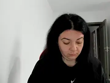 Stripchat Adult Video Chat of amiraisa11