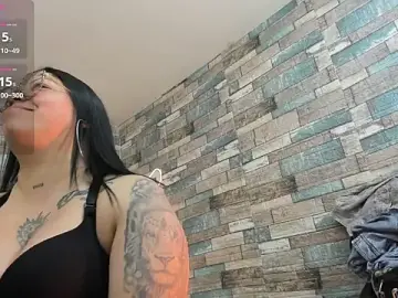 Stripchat Live Porn of martinna_tay
