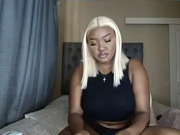 Stripchat Live Sex Cam of nanababe1